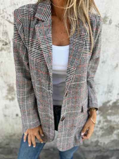 Yara - Elegent Blazer
