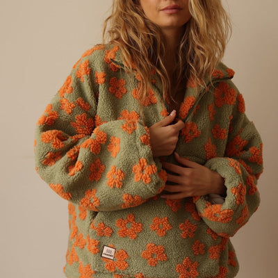 Daisy - Fleece Warm Bloom