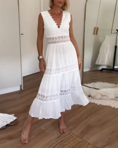 Ninfea – Sleeveless Boho-Style Midi Dress with Lace Details