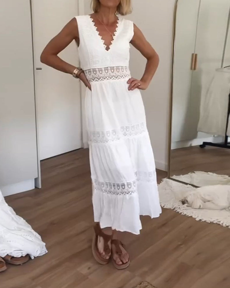 Ninfea – Sleeveless Boho-Style Midi Dress with Lace Details