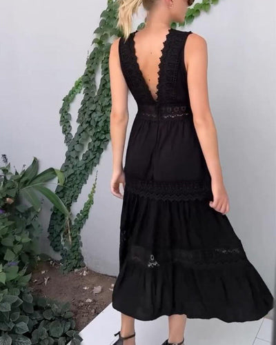 Ninfea – Sleeveless Boho-Style Midi Dress with Lace Details